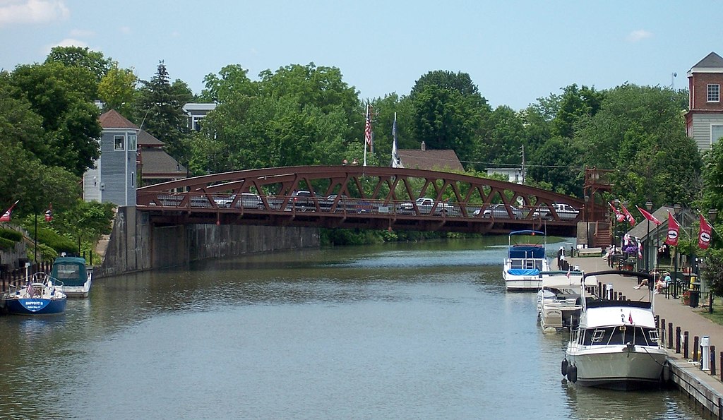 The lift bridge near Fairport, NY